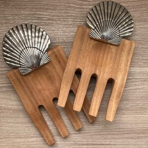 New salad server bamboo beach scallop shells